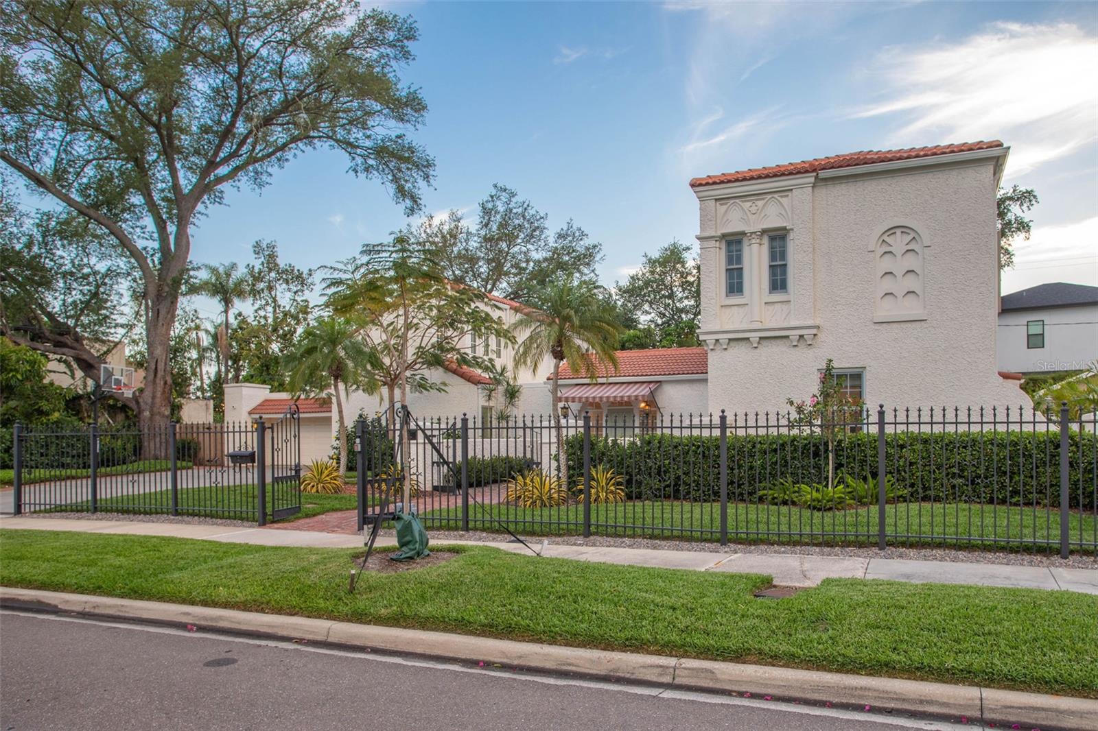 54 AEGEAN AVENUE
