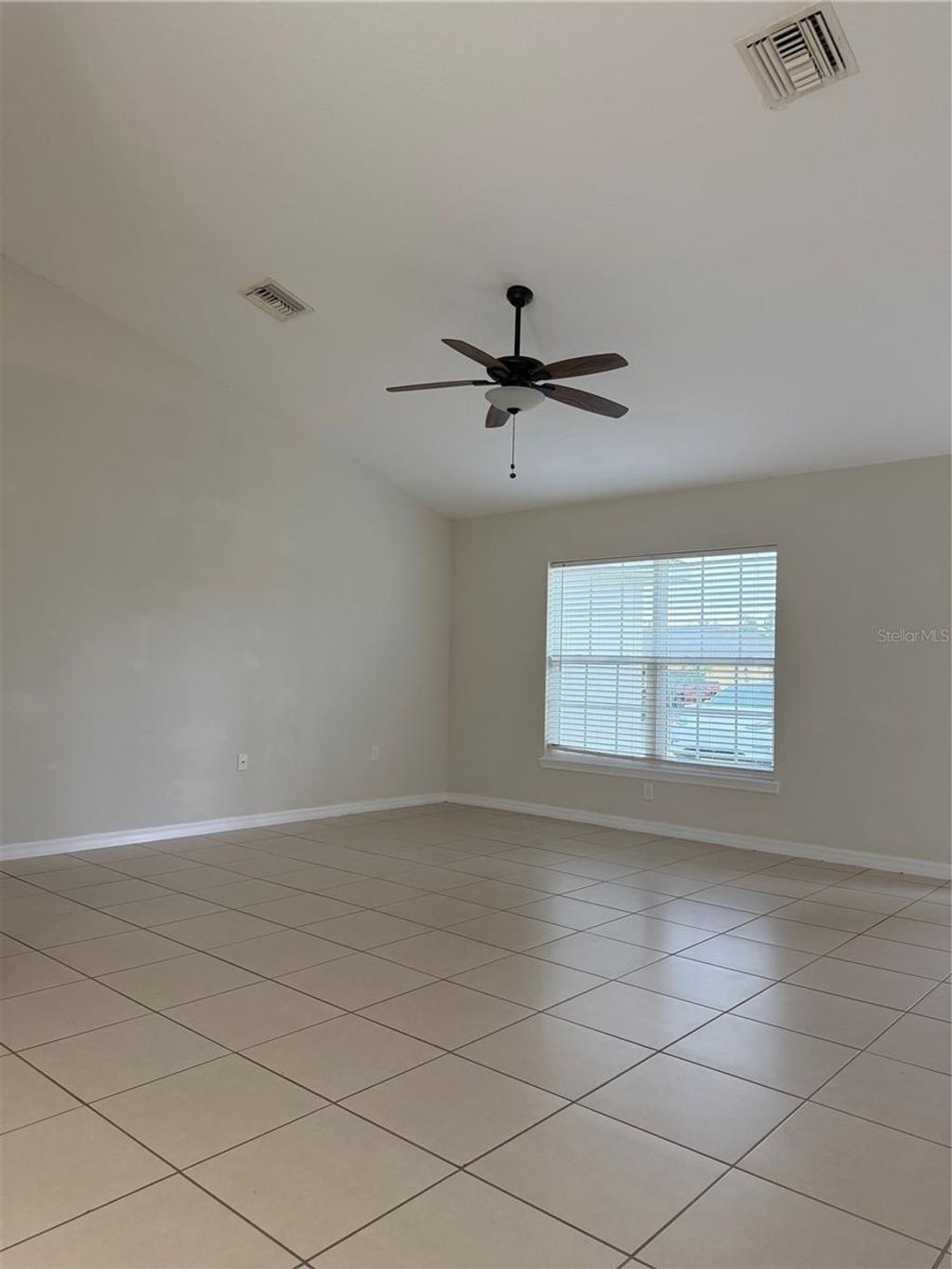 Photo of 16621 SW 31st Ter, Ocala, FL 34473 (MLS # OM714322)