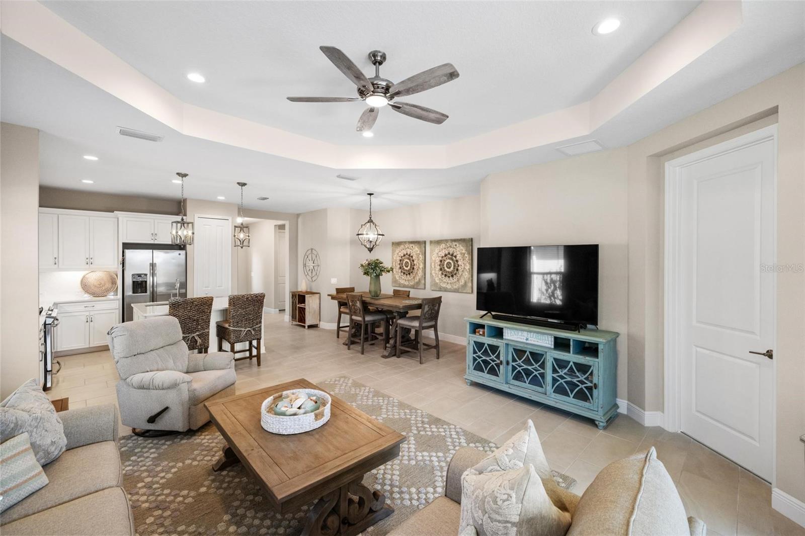 GRAND PALM - Residential