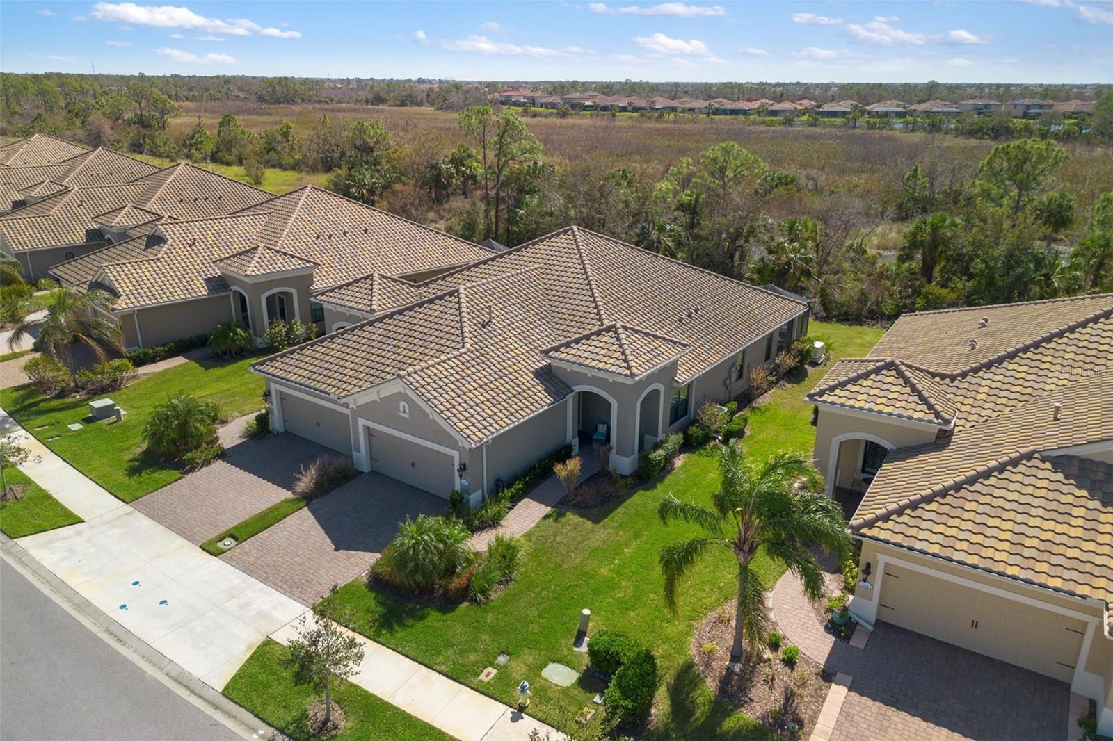 GRAND PALM - Residential