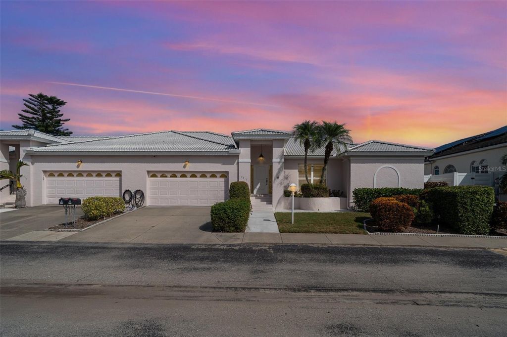 Photo of 4817 61st Avenue Drive W #10B, Bradenton, FL 34210 (MLS # A4665913)