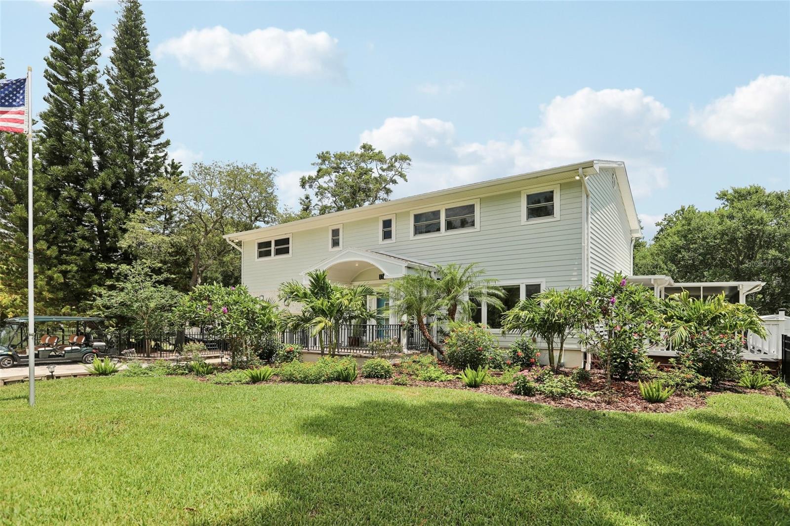1709 MAIN STREET