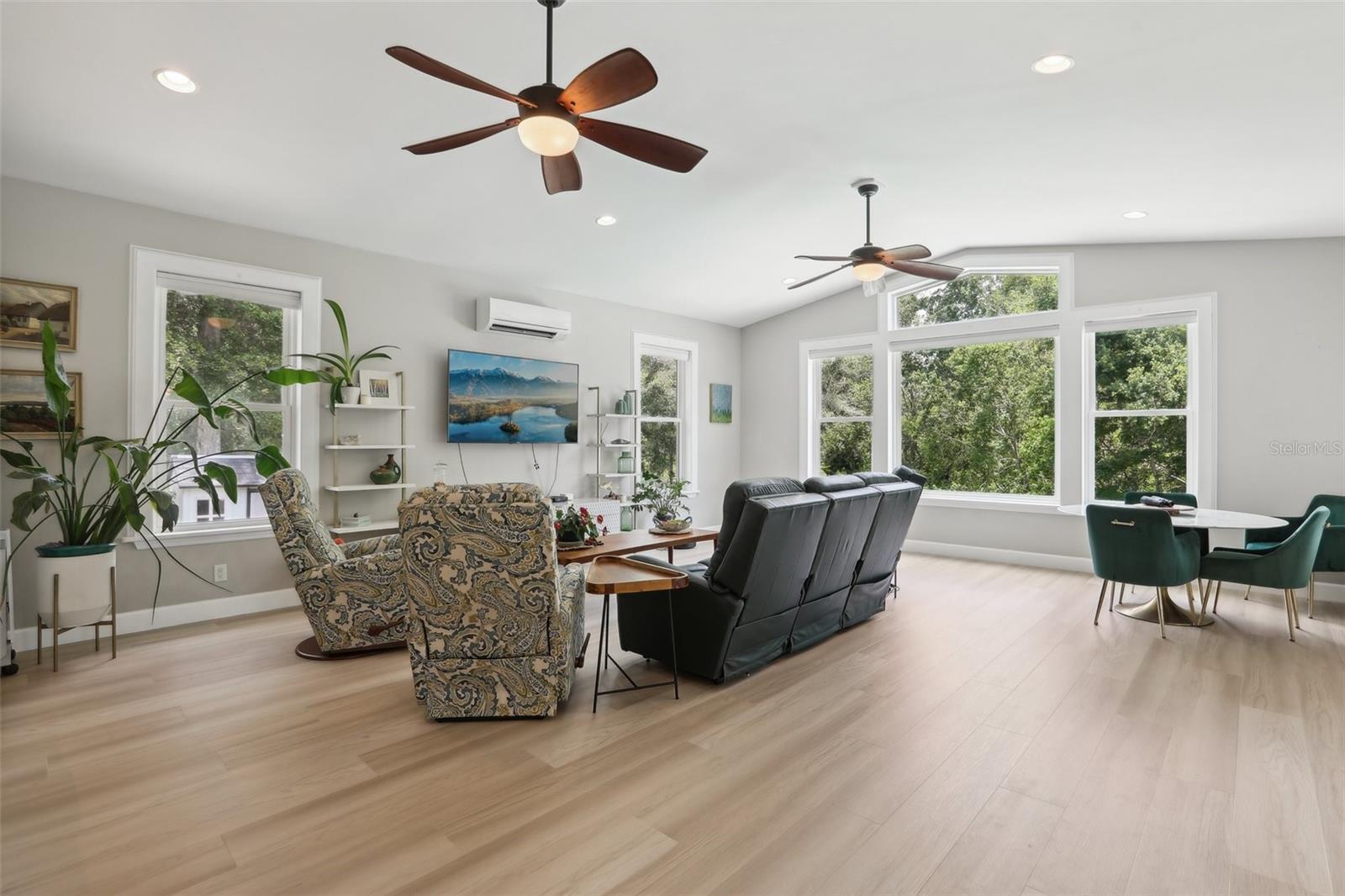 HARBOR HIGHLANDS - Residential