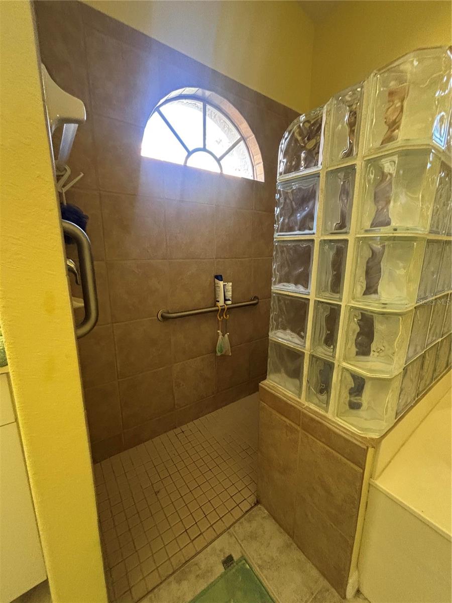 HIDDEN LAKES CLUB PH 2 - Residential