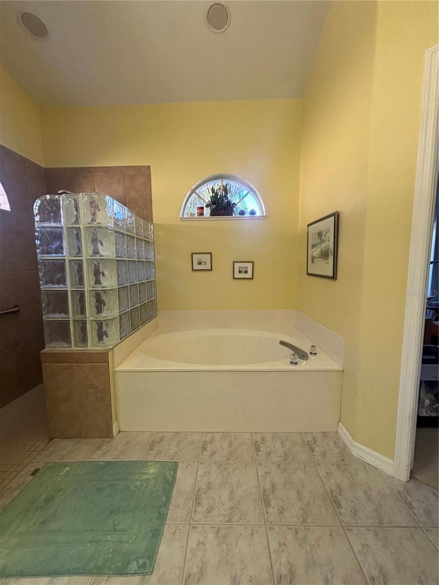 HIDDEN LAKES CLUB PH 2 - Residential