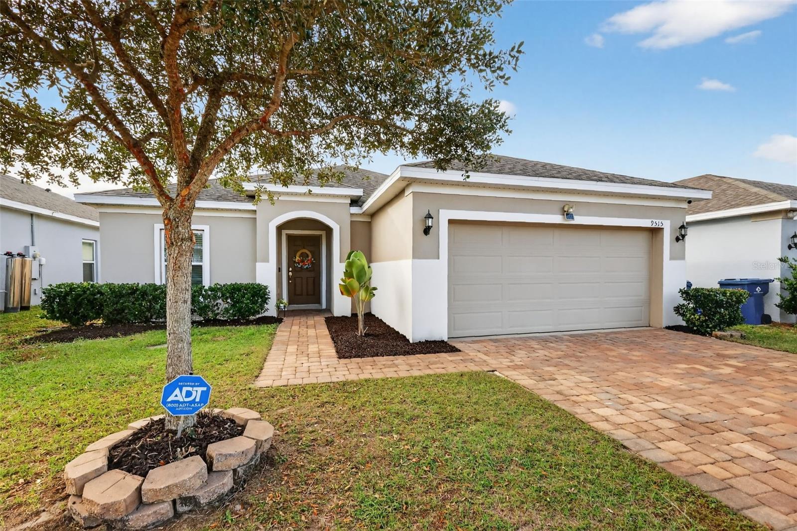 9515 OGLETHORPE DRIVE