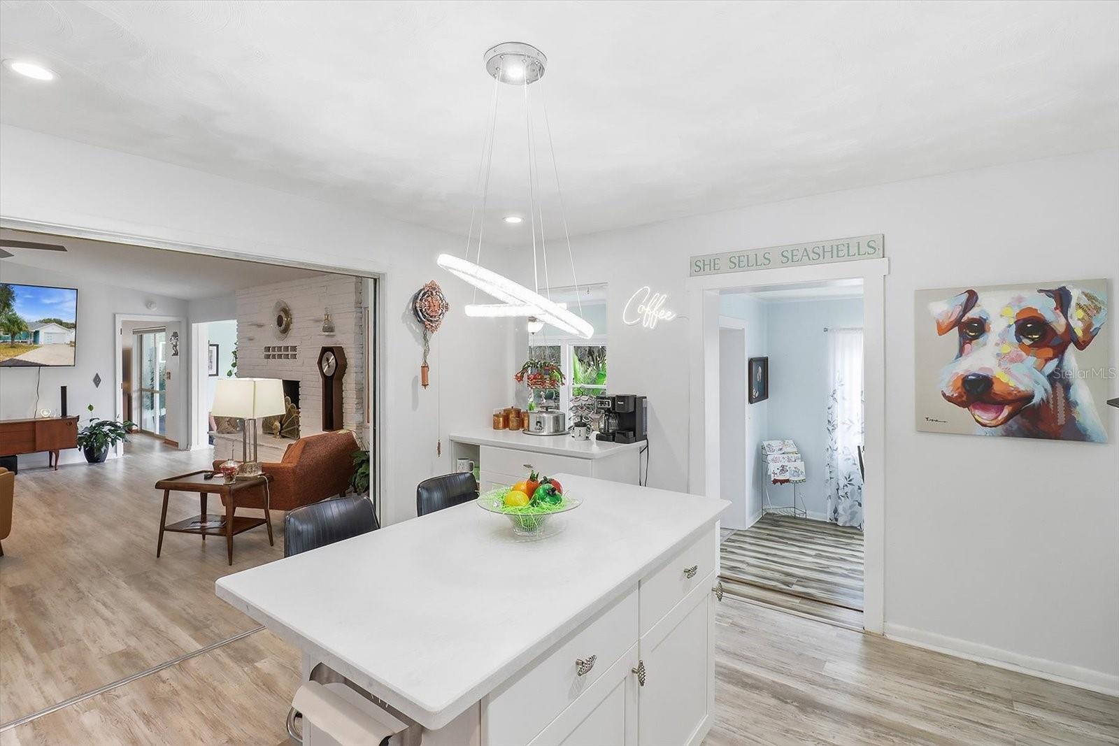 RAINBOW LAKES ESTATE - Residential