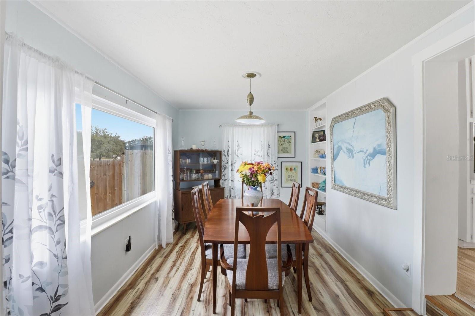 RAINBOW LAKES ESTATE - Residential