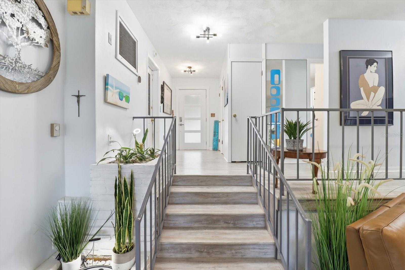 RAINBOW LAKES ESTATE - Residential