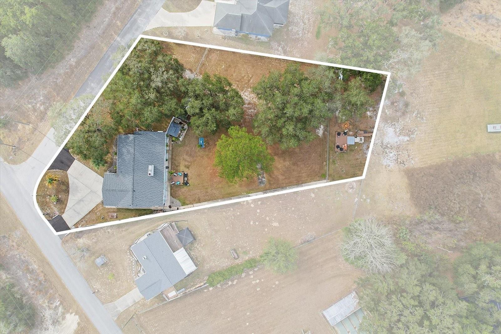 RAINBOW LAKES ESTATE - Residential