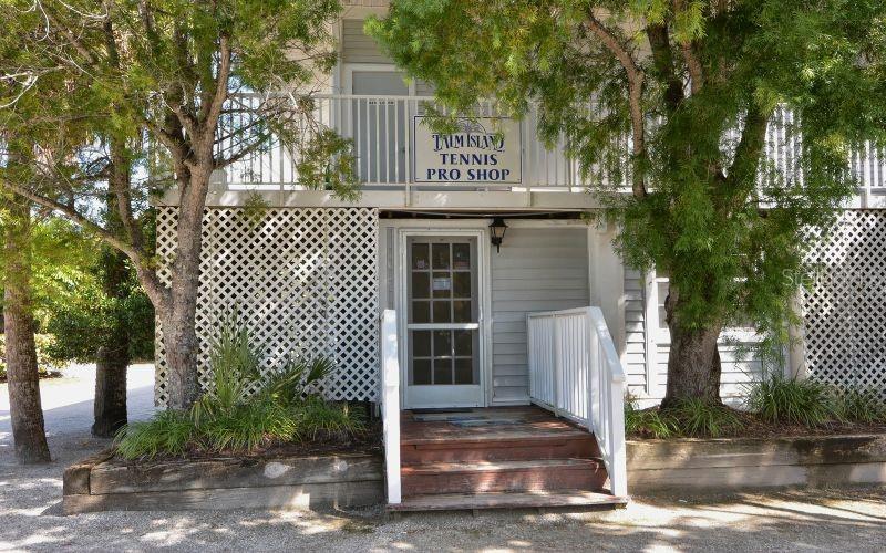 ISLAND HARBOR BEACH CLUB SEC 01 - Land