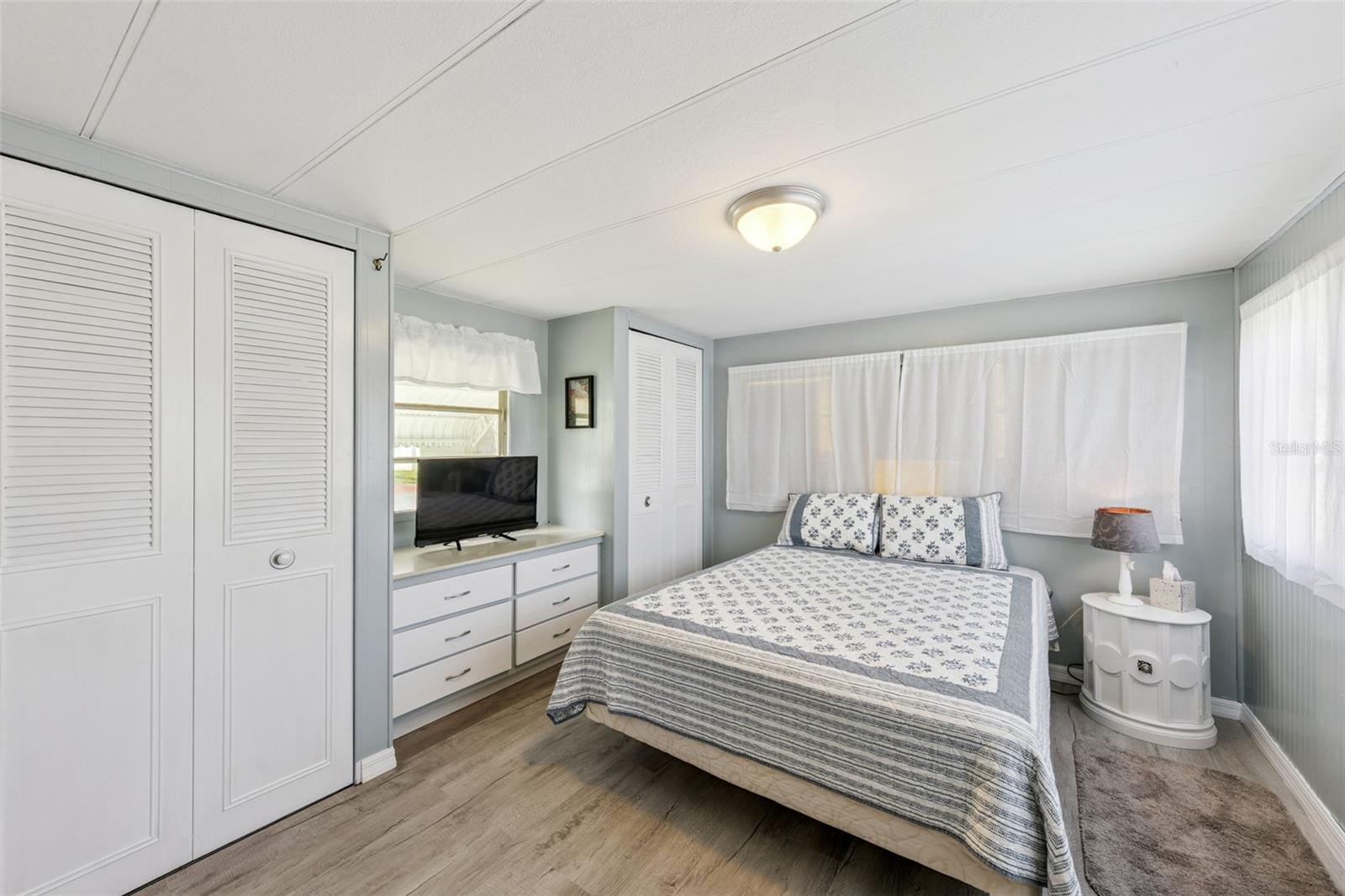 EUSTIS COUNTRY CLUB MANOR MHP UNIT 02A - Residential Lease