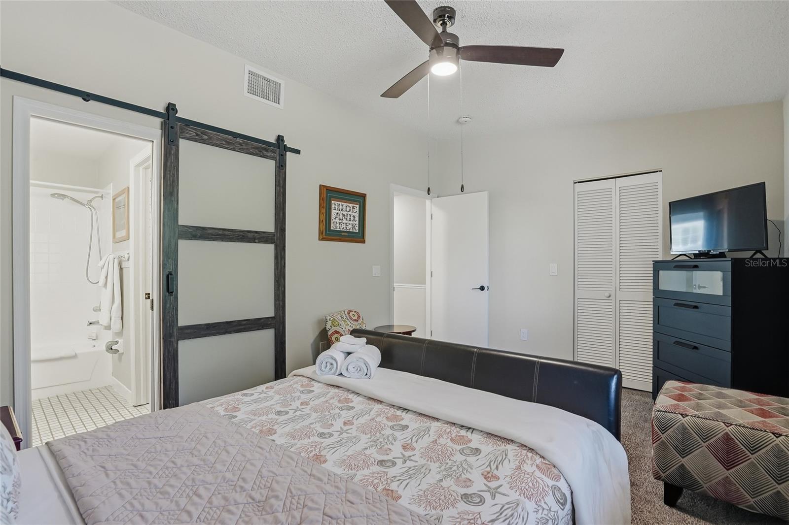 THE TWNHS OF TOWNSHIP N COUNT - Residential