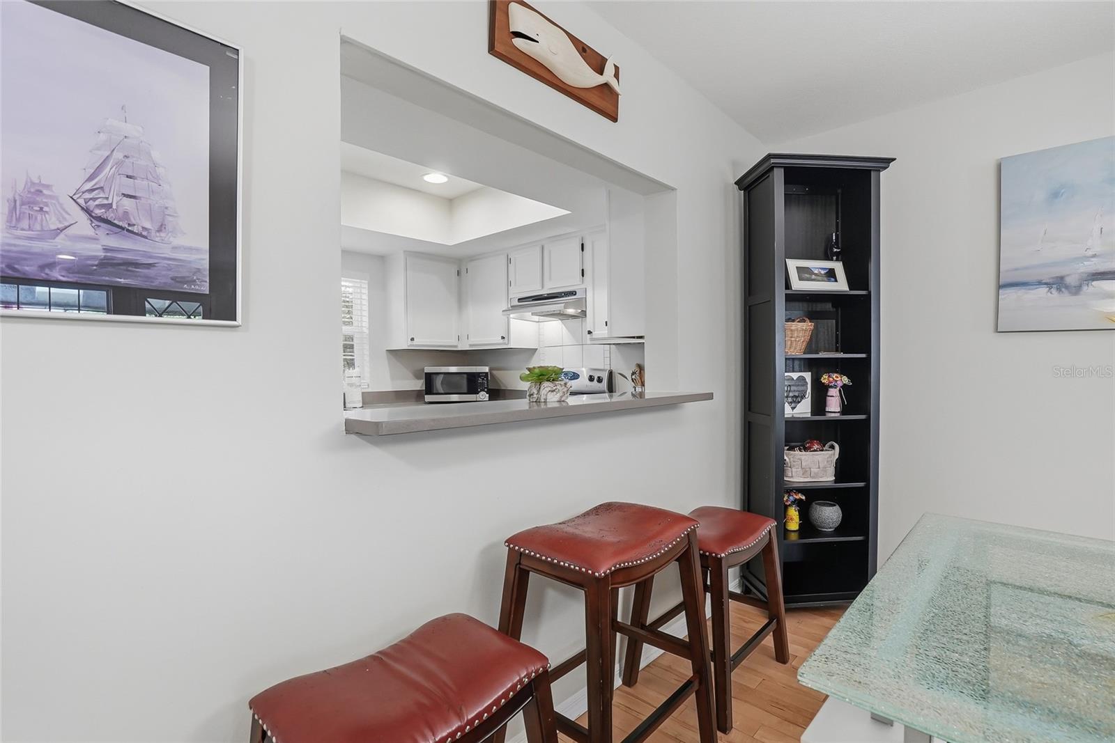 THE TWNHS OF TOWNSHIP N COUNT - Residential