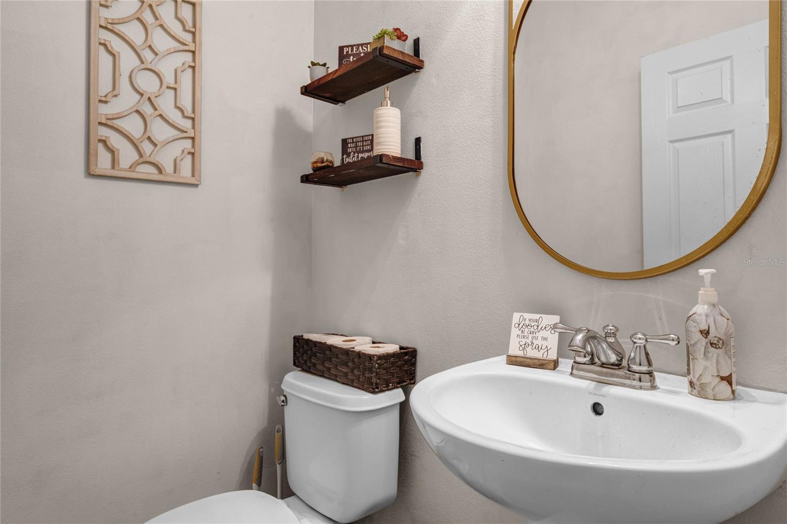 BAYBERRY LAKES - Residential