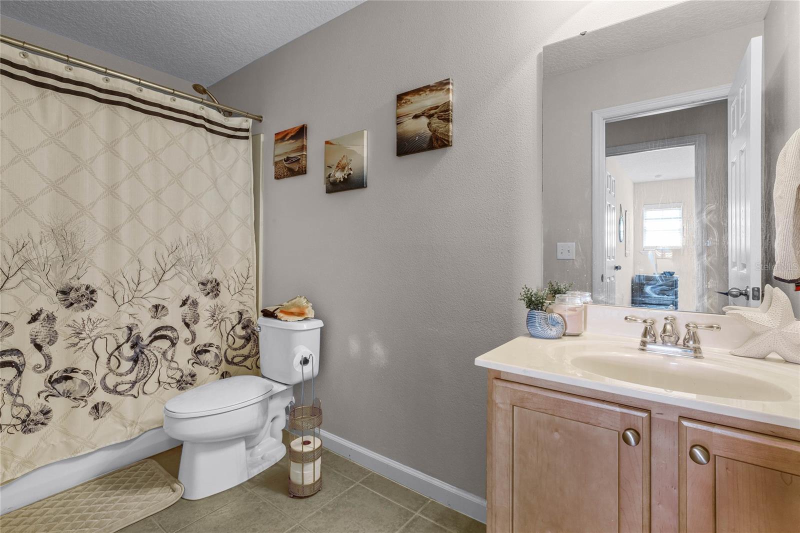 BAYBERRY LAKES - Residential