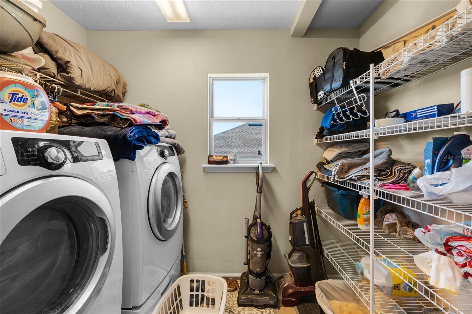 BAYBERRY LAKES - Residential