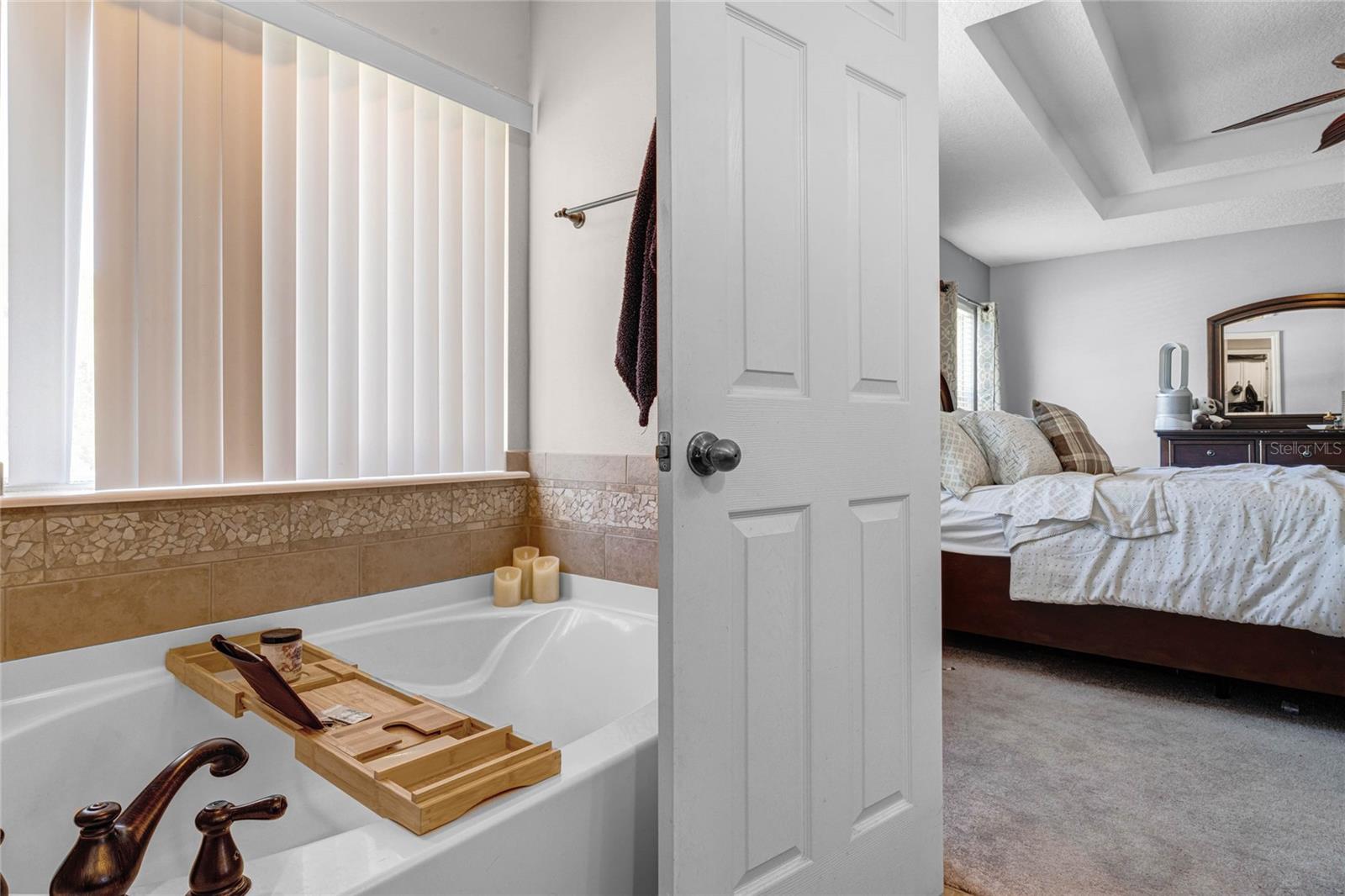 BAYBERRY LAKES - Residential