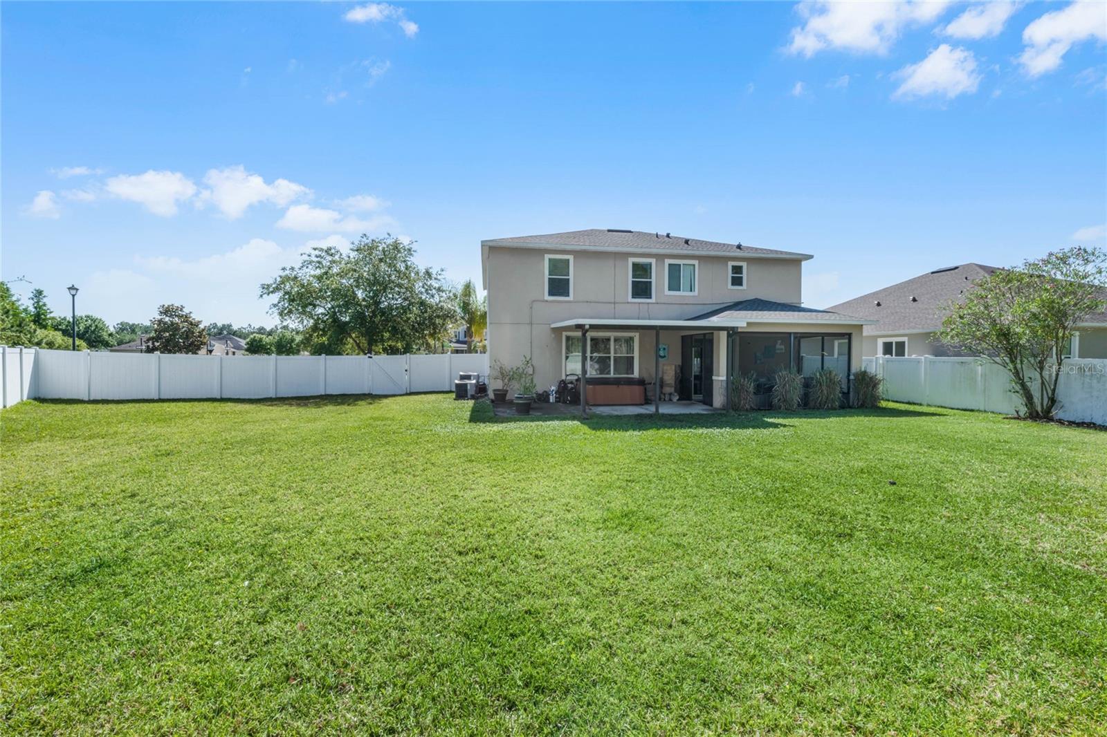 BAYBERRY LAKES - Residential