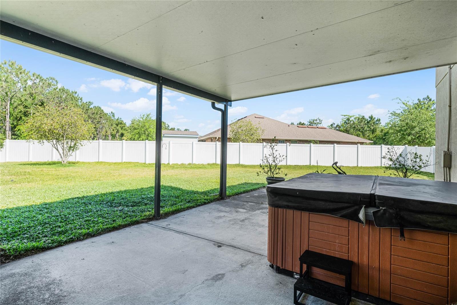 BAYBERRY LAKES - Residential