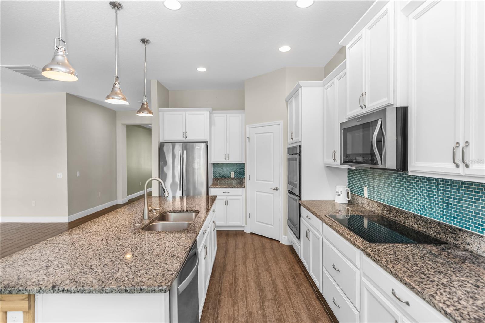 9213 HOLLISTON CREEK PLACE