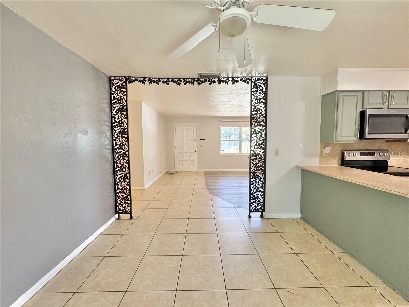 COUNTRY CLUB TERRACE - Residential