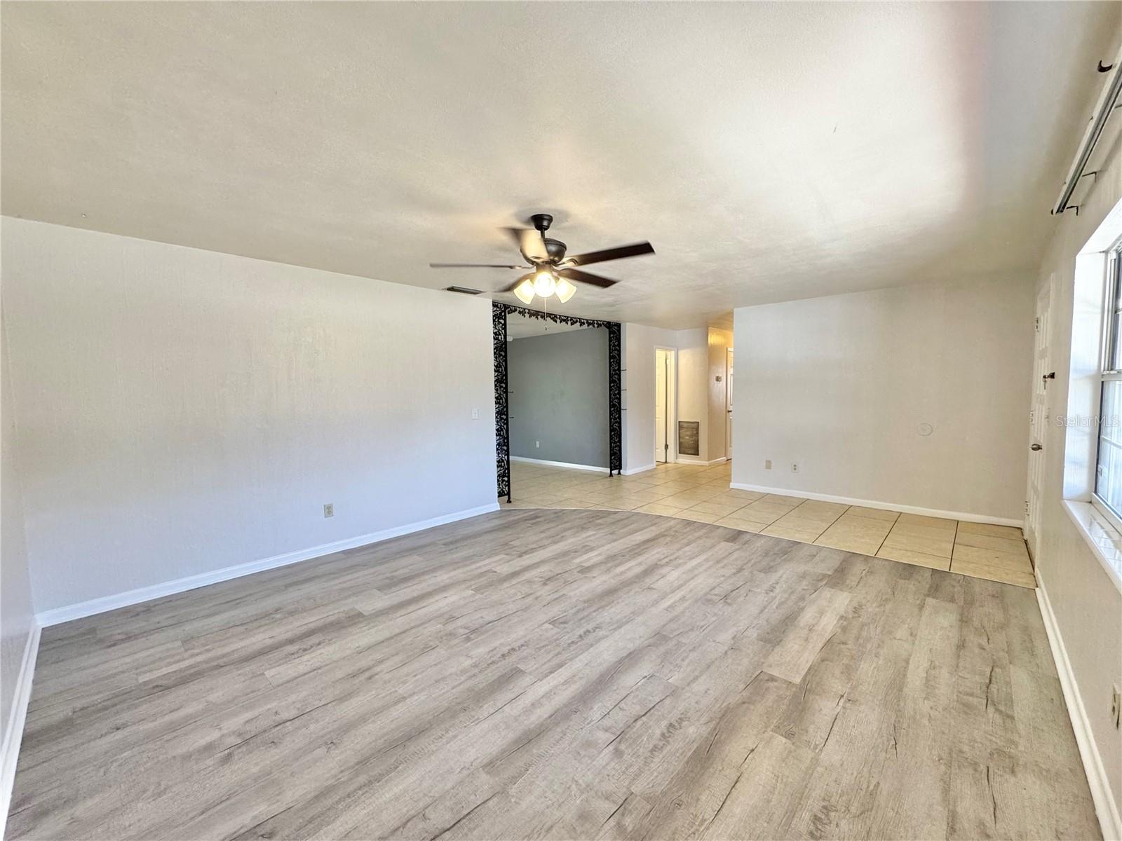 COUNTRY CLUB TERRACE - Residential