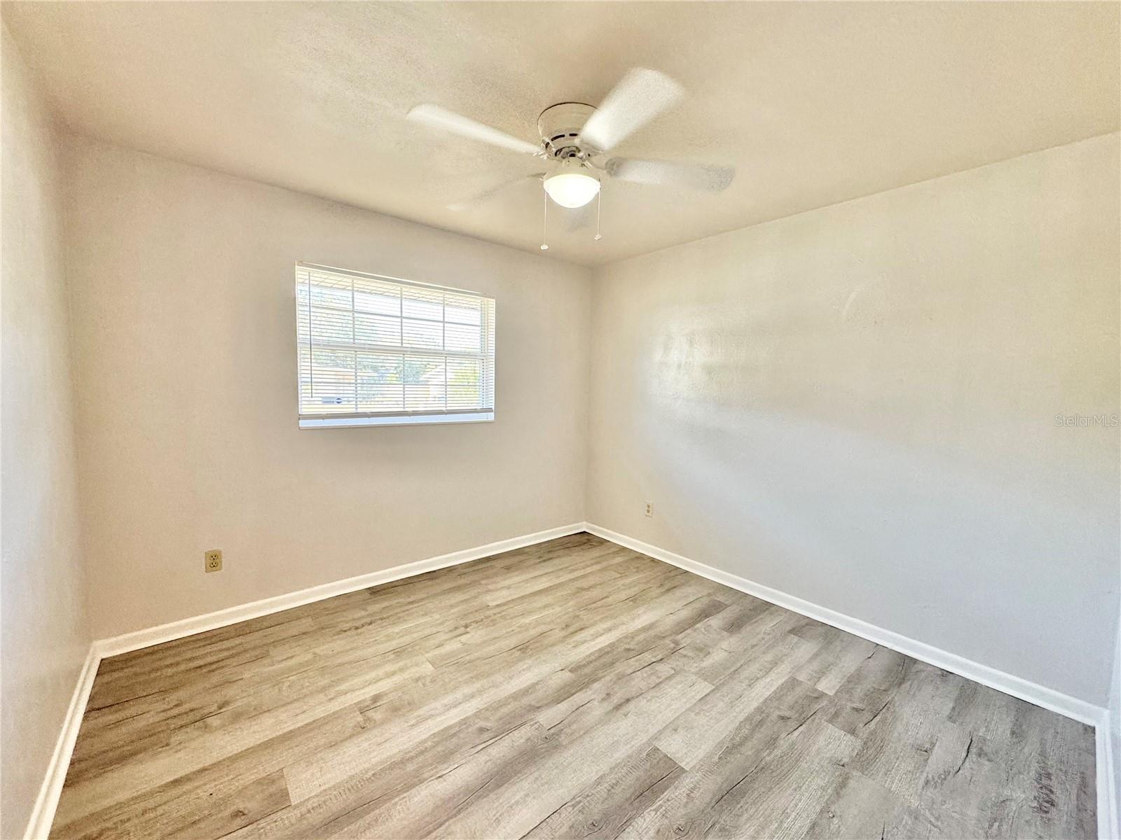 COUNTRY CLUB TERRACE - Residential