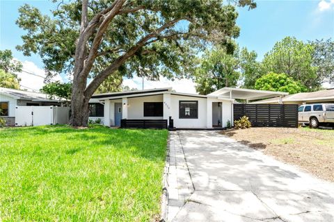 A home in TAMPA