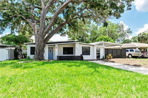 A home in TAMPA