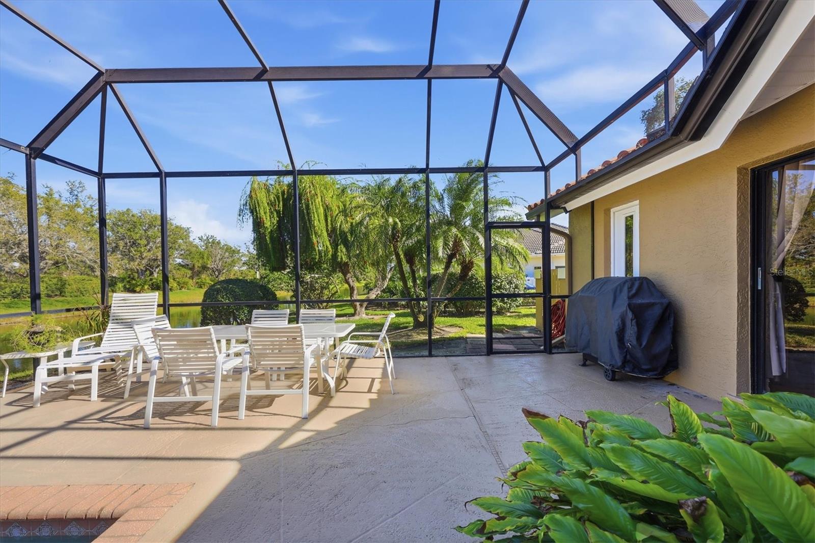 PRESTANCIA - Residential