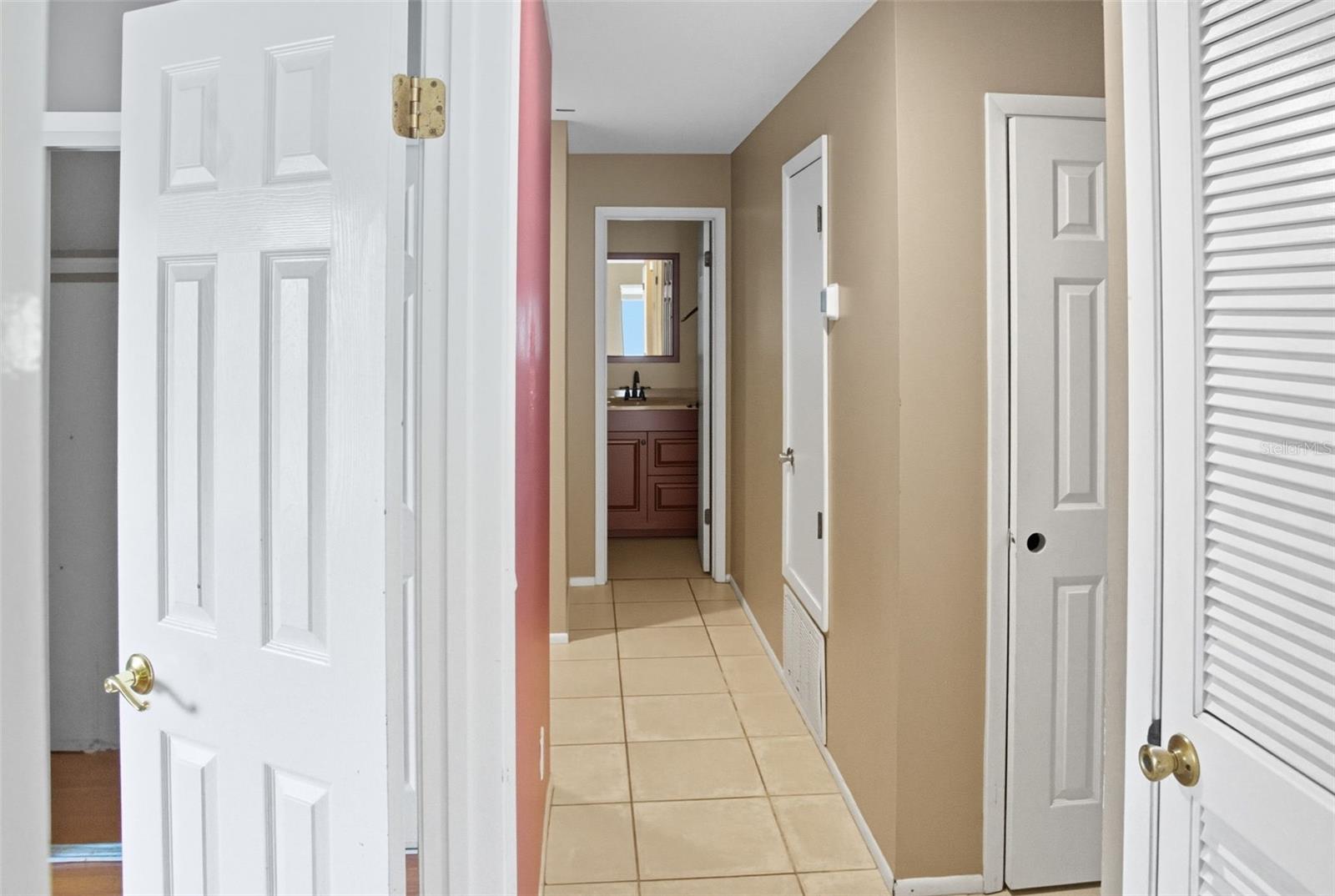 LANDINGS THE - Residential