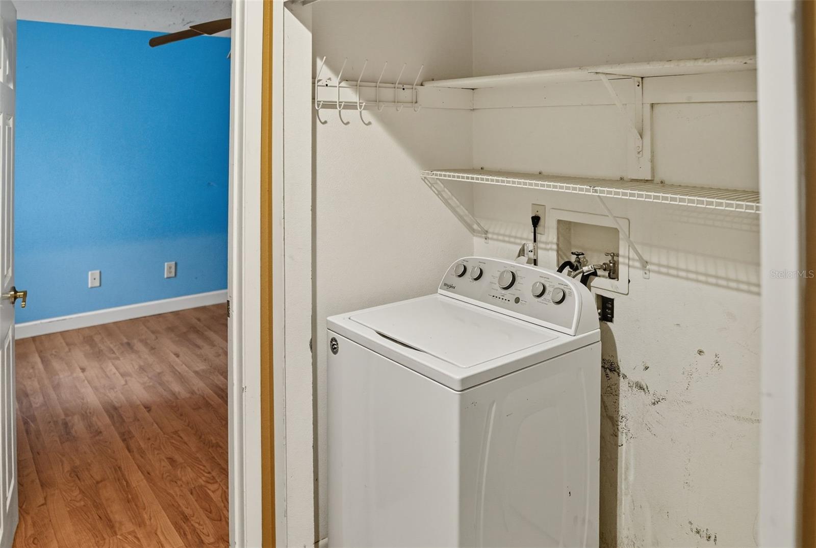 LANDINGS THE - Residential