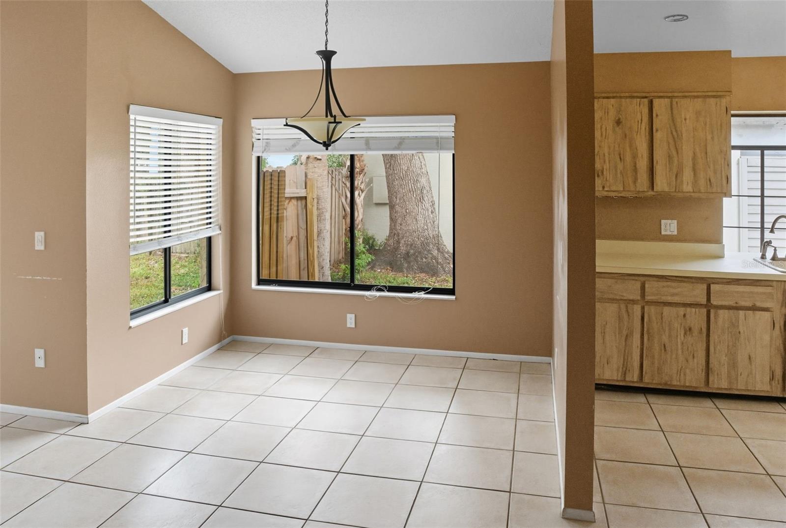 LANDINGS THE - Residential