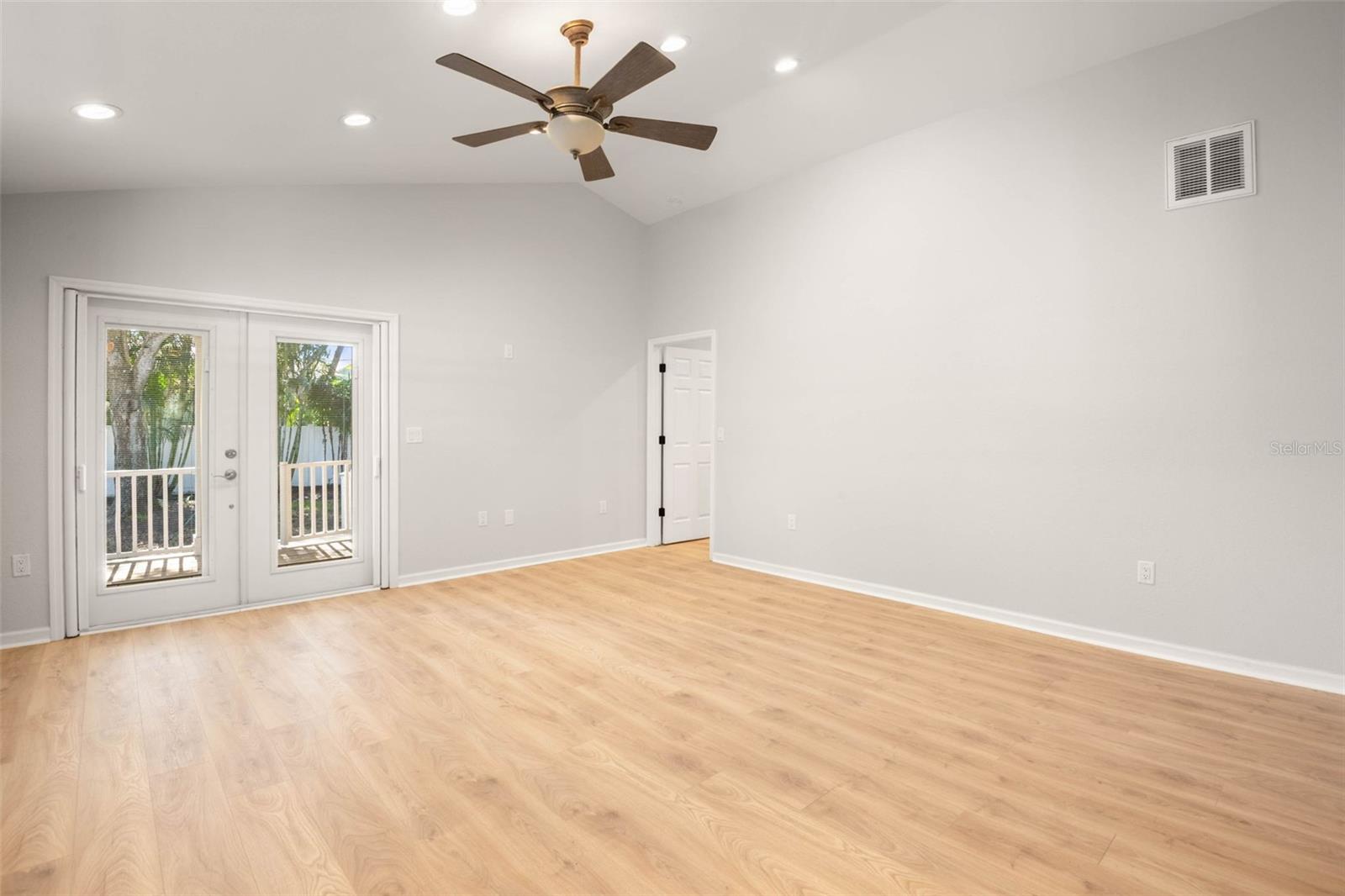 SUNSET HILLS REP - Residential