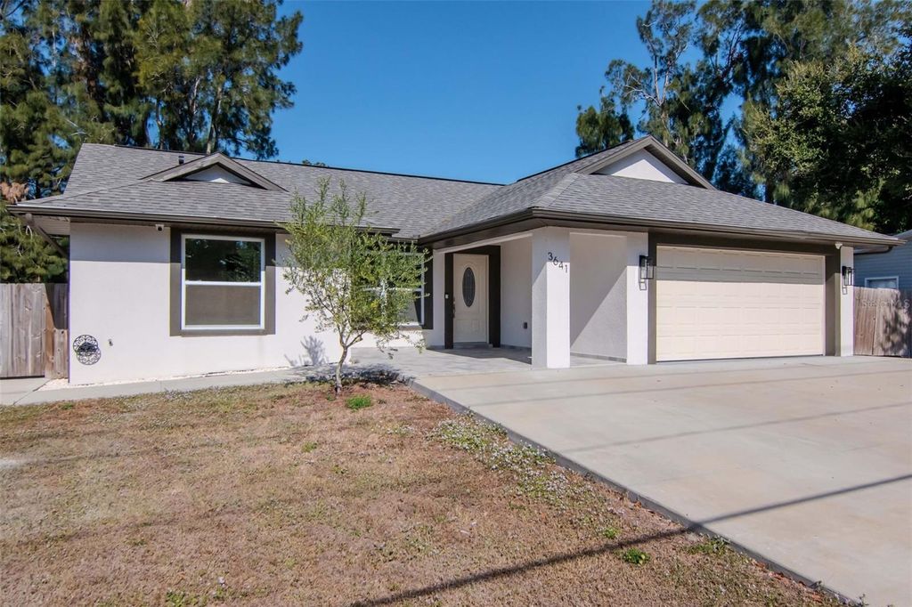 Photo of 3641 50th Avenue N, St Petersburg, FL 33714 (MLS # TB8450729)