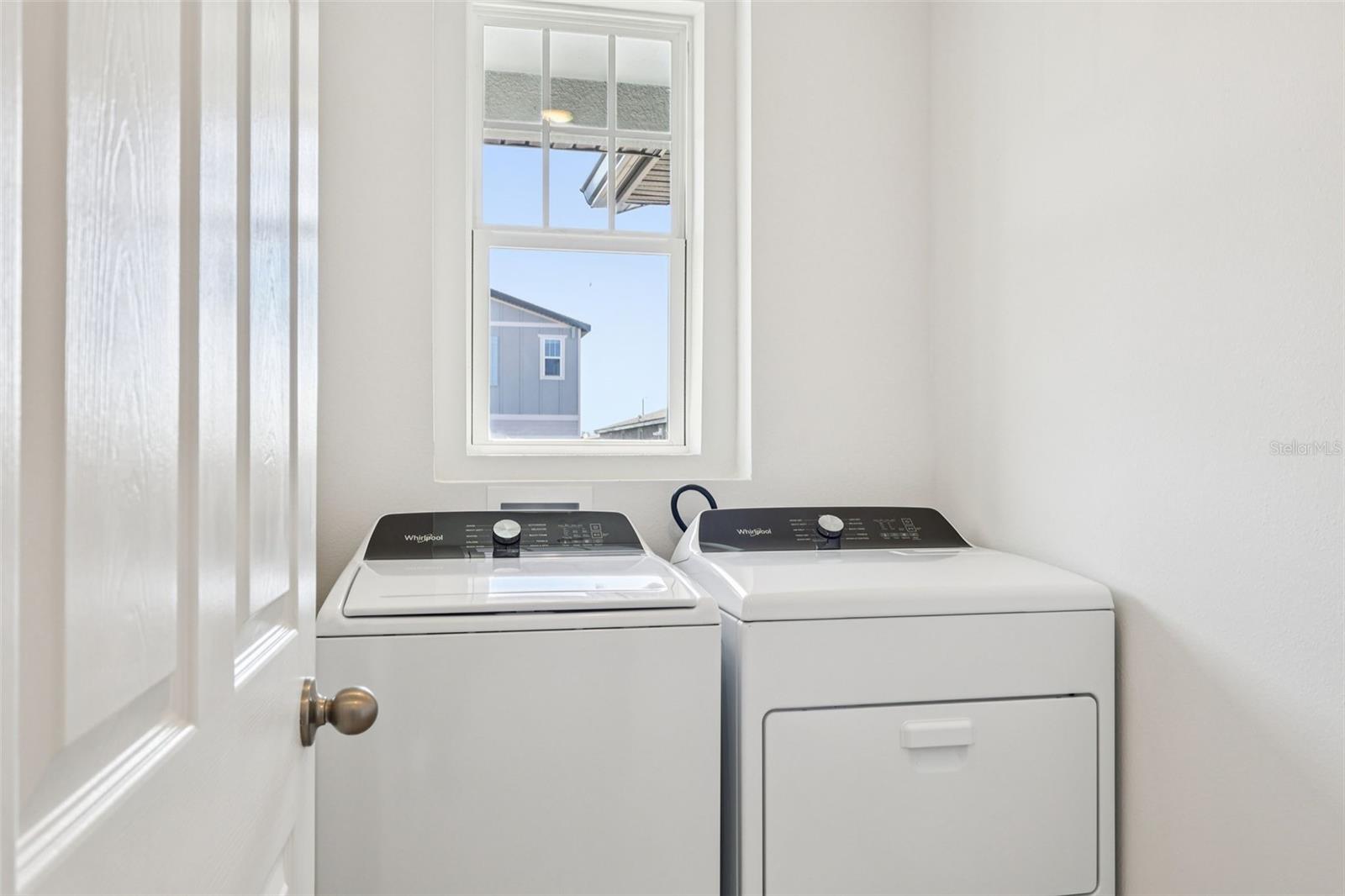 SPRINGS AT LAKE ALFRED - Residential