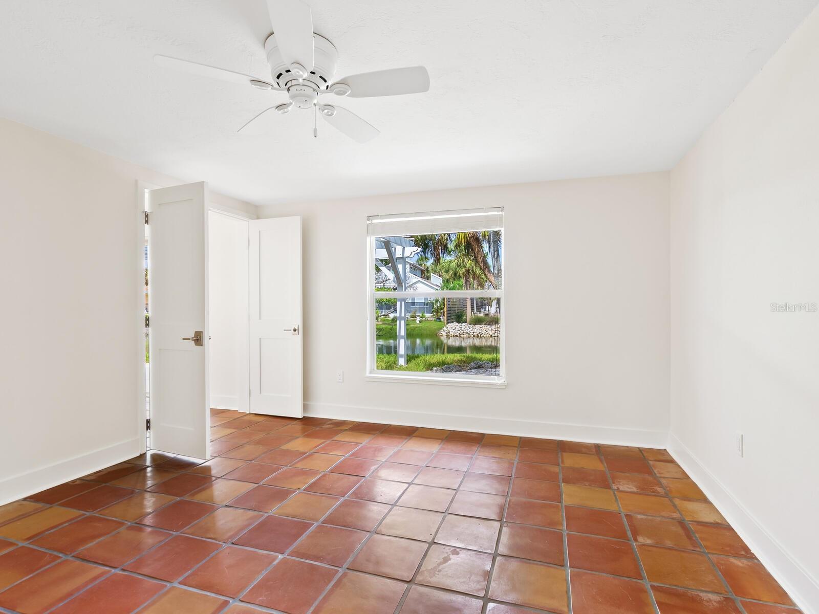 TWITCHELL RALPH S SIESTA KEY PROP - Land