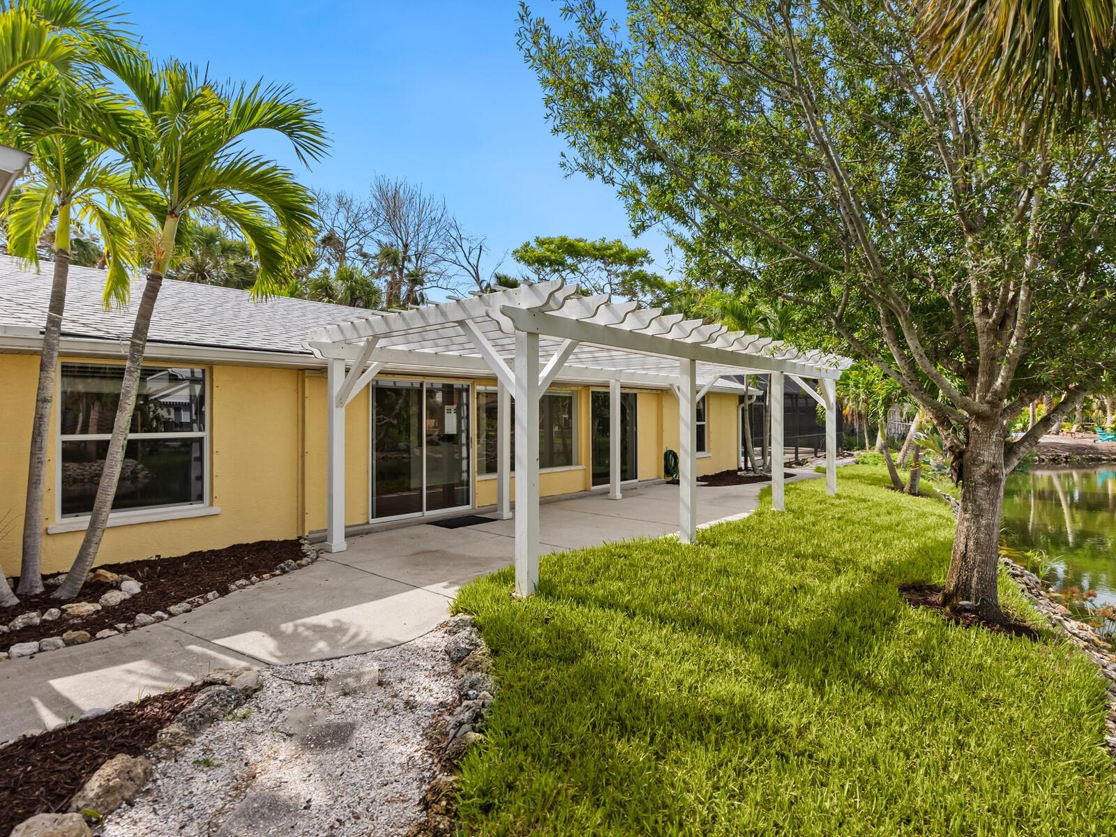 TWITCHELL RALPH S SIESTA KEY PROP - Land
