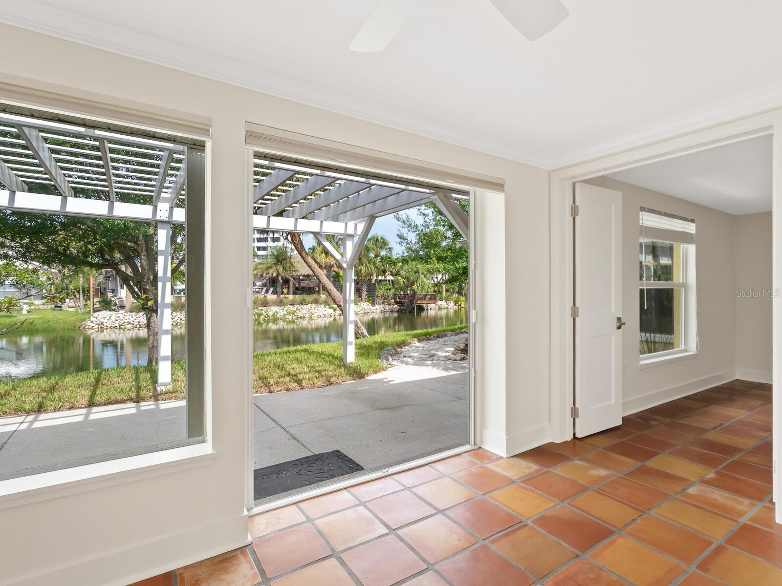 TWITCHELL RALPH S SIESTA KEY PROP - Land