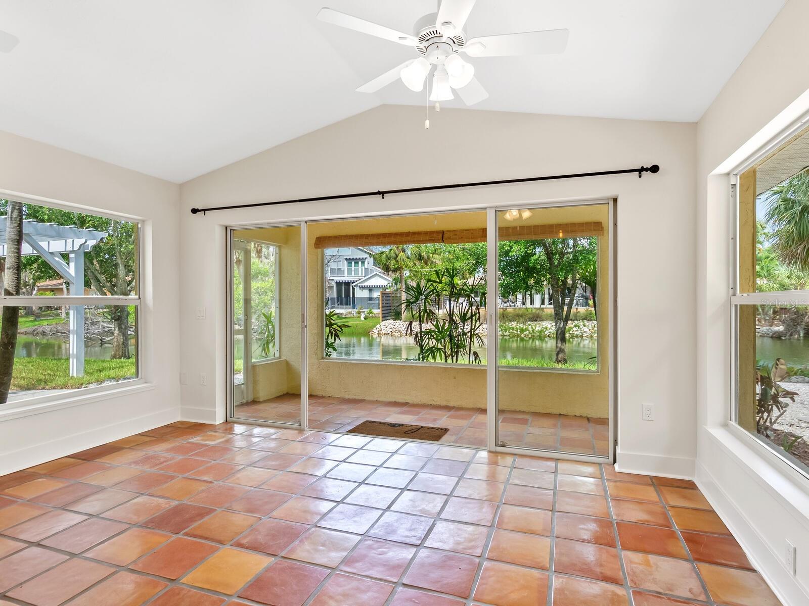 TWITCHELL RALPH S SIESTA KEY PROP - Land