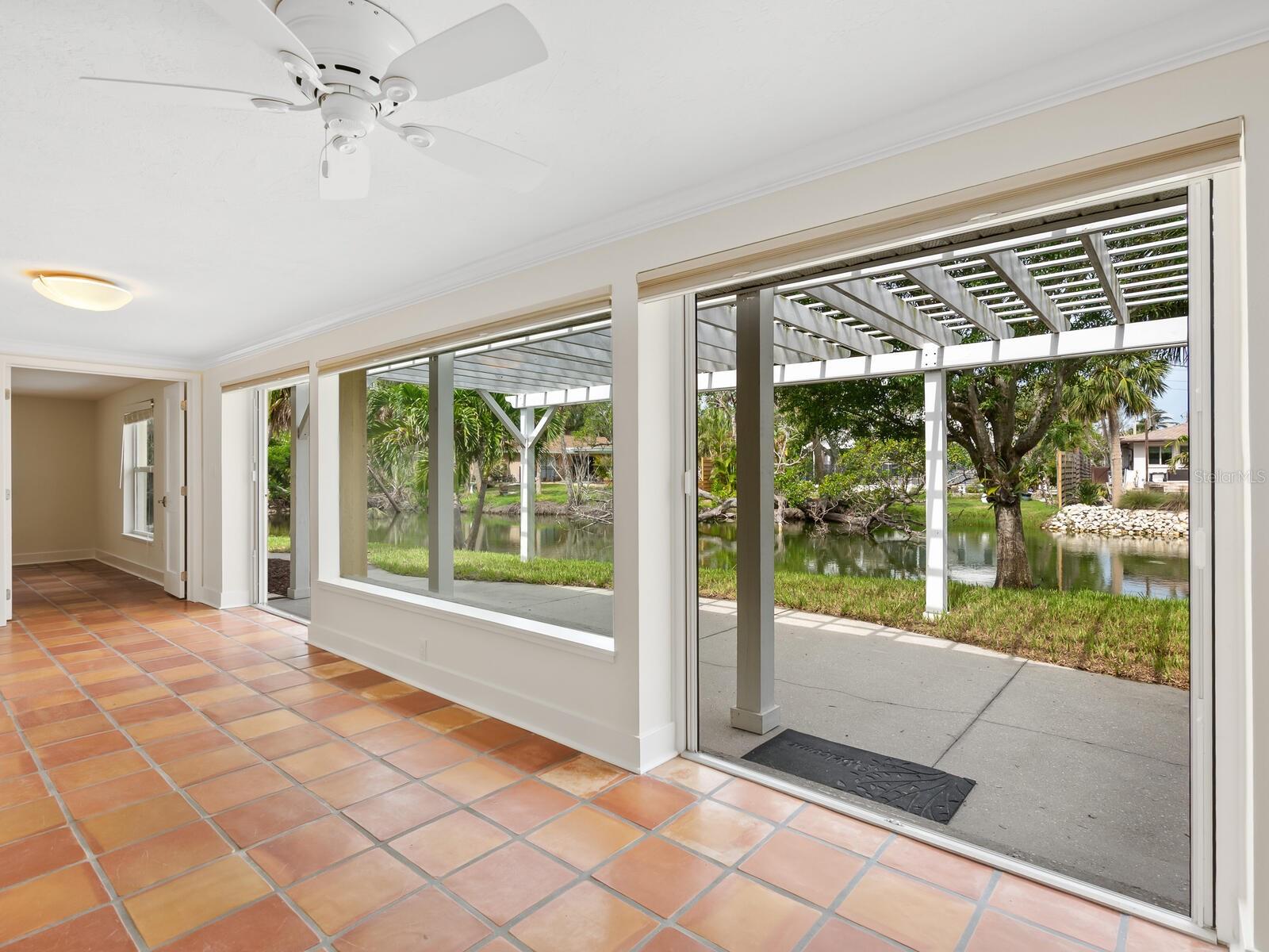 TWITCHELL RALPH S SIESTA KEY PROP - Land