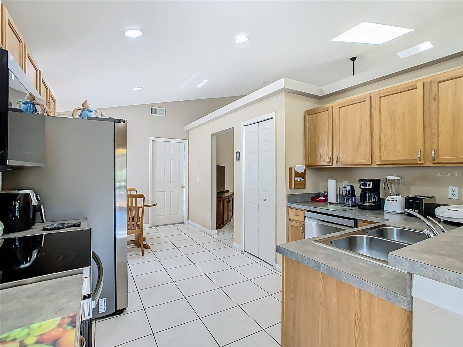 FLORIDA PINES PH 3 - Residential