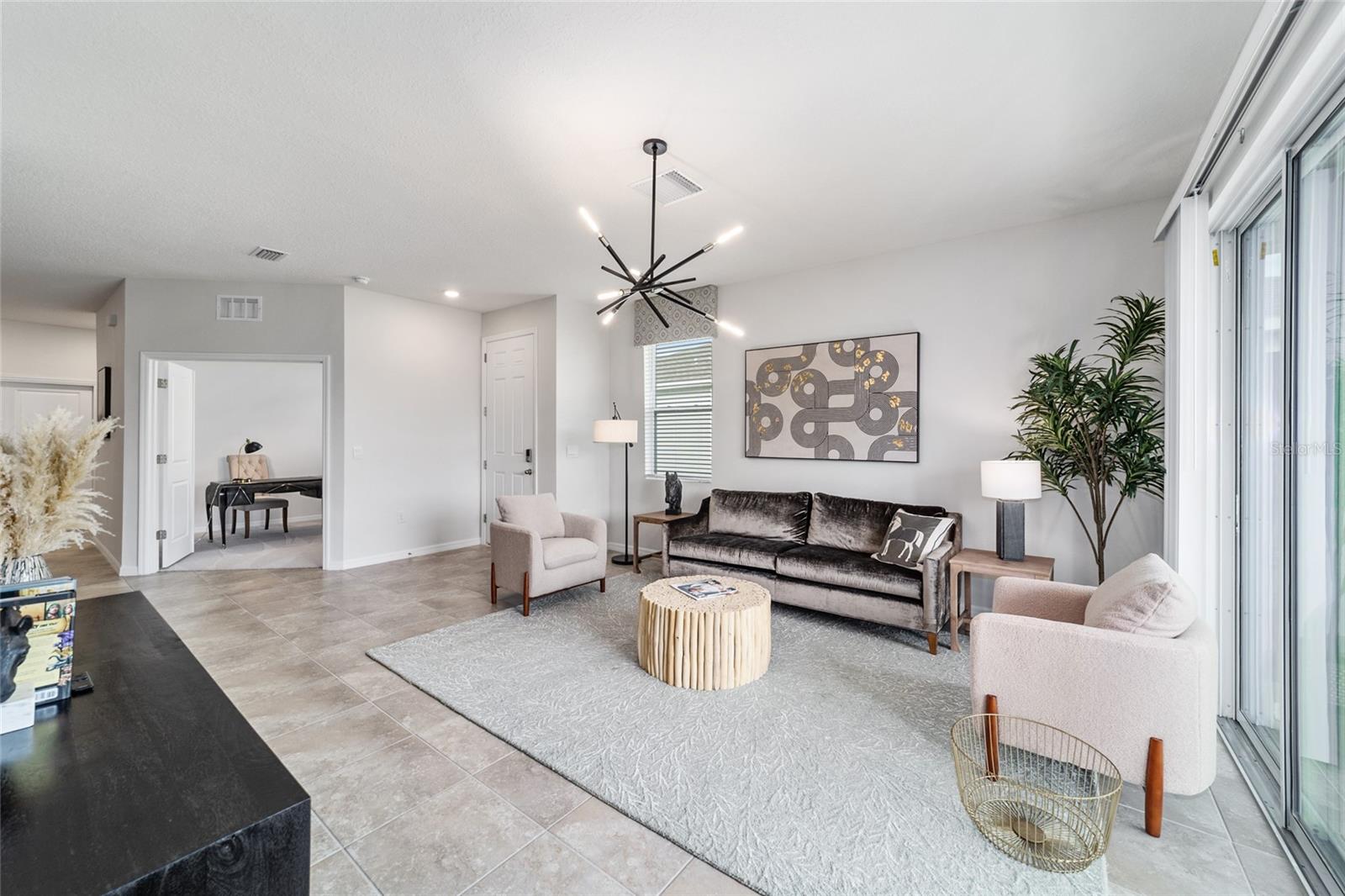 OCALA PRESERVE PH 13 - Residential Lease