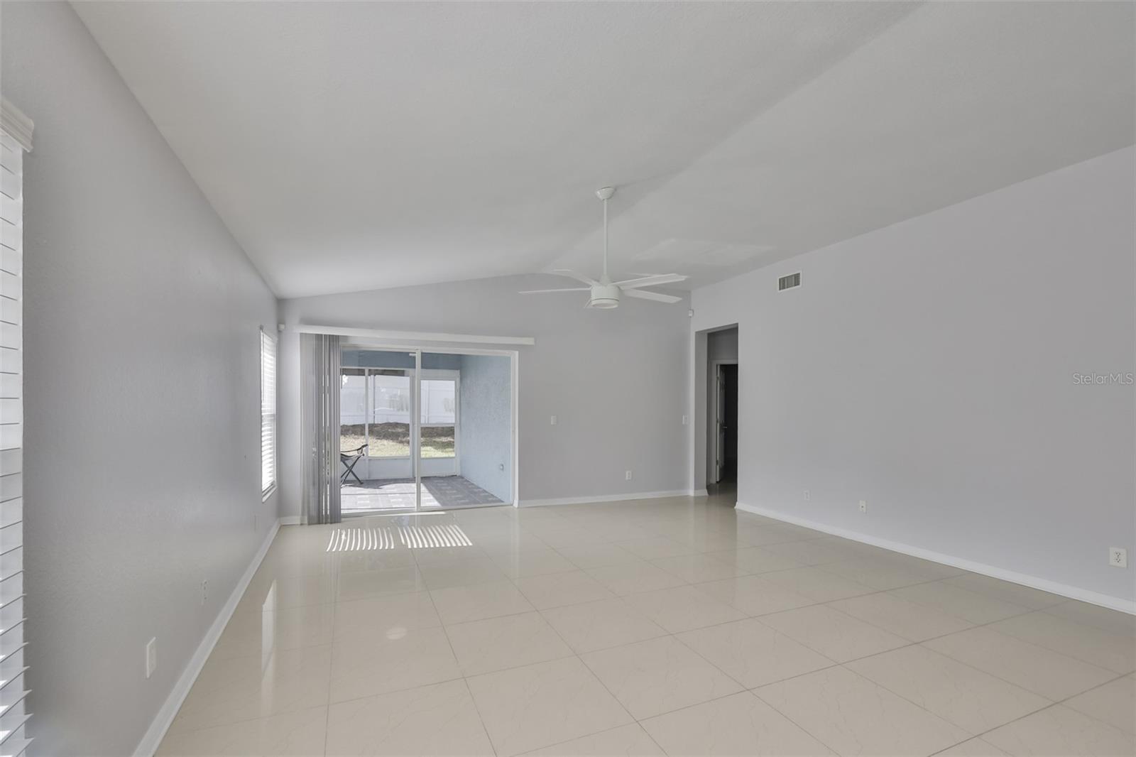 RIVERCREST PH 2 PRCL N - Residential Lease