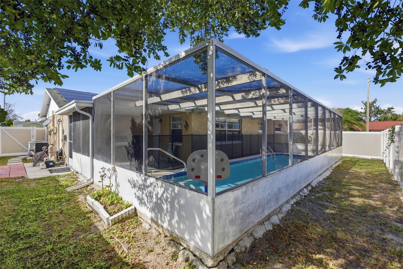 TANGLEWOOD TERRACE - Residential