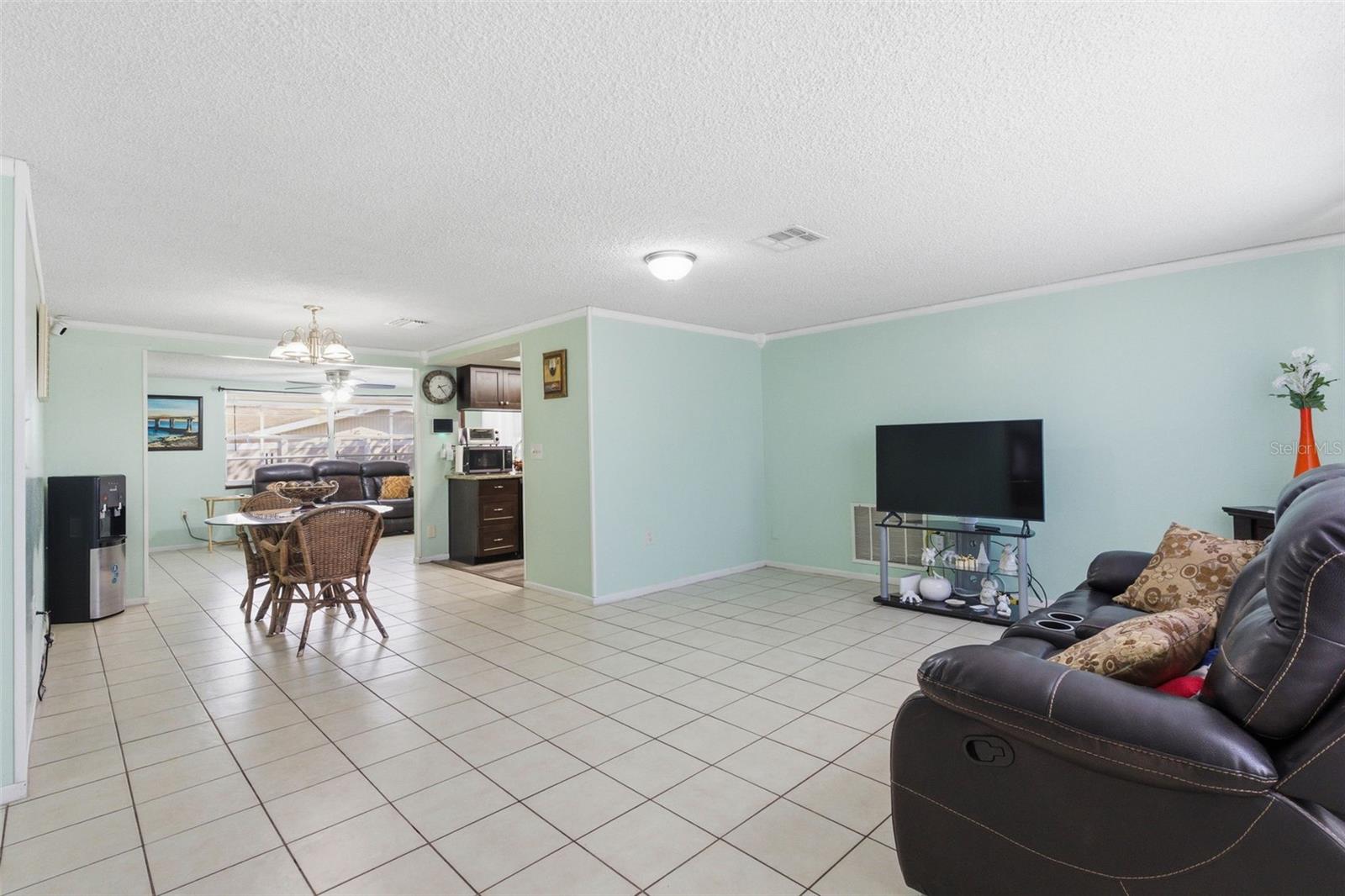 TANGLEWOOD TERRACE - Residential