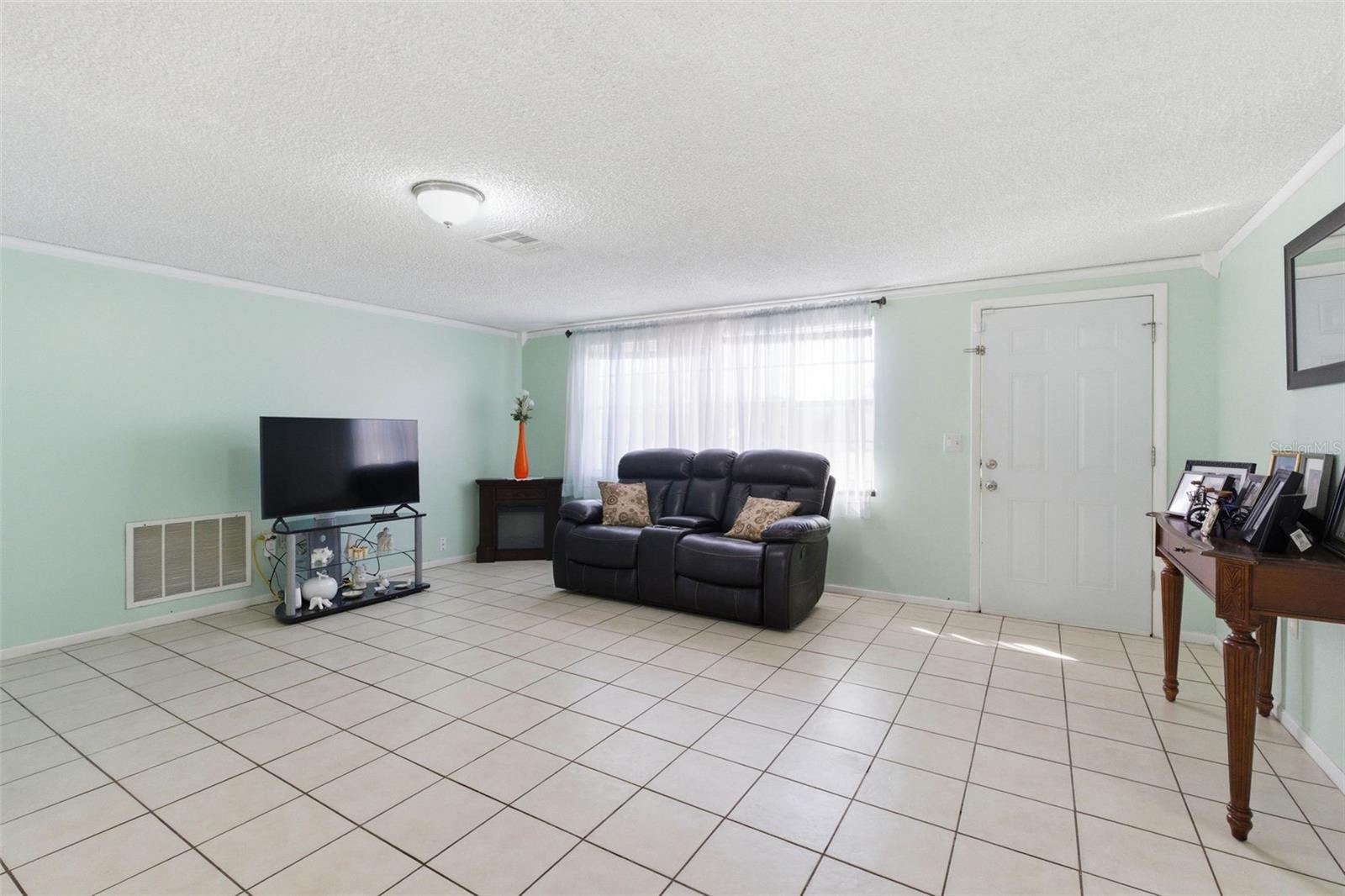 TANGLEWOOD TERRACE - Residential