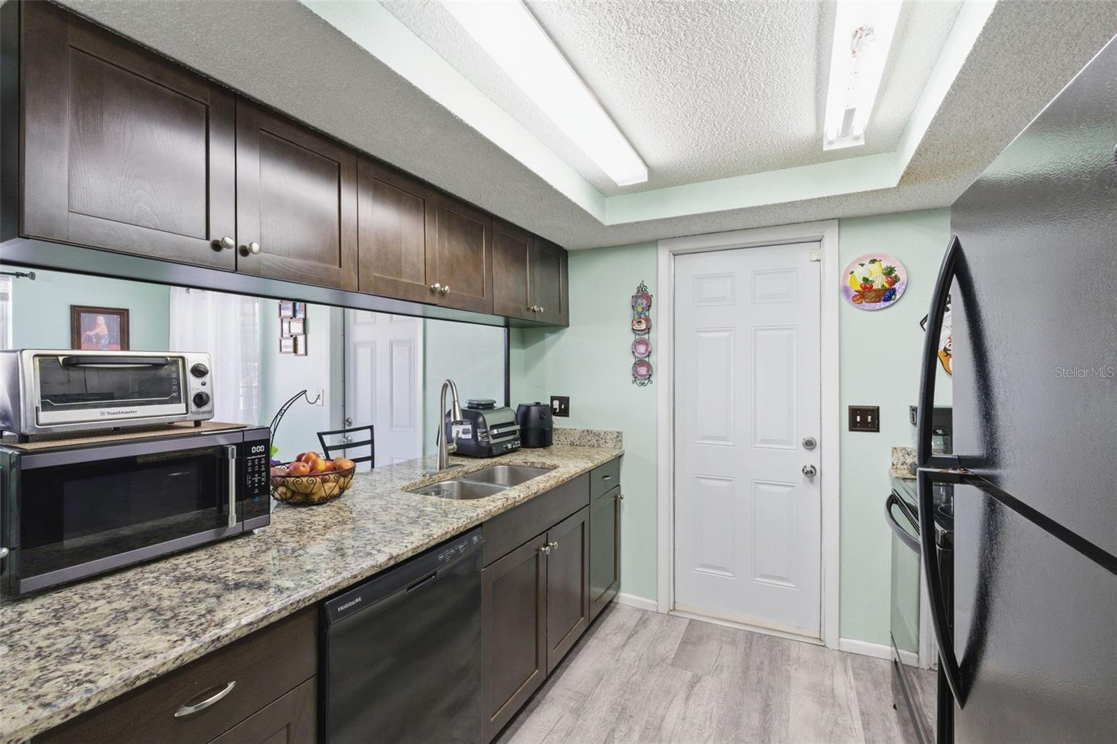 TANGLEWOOD TERRACE - Residential