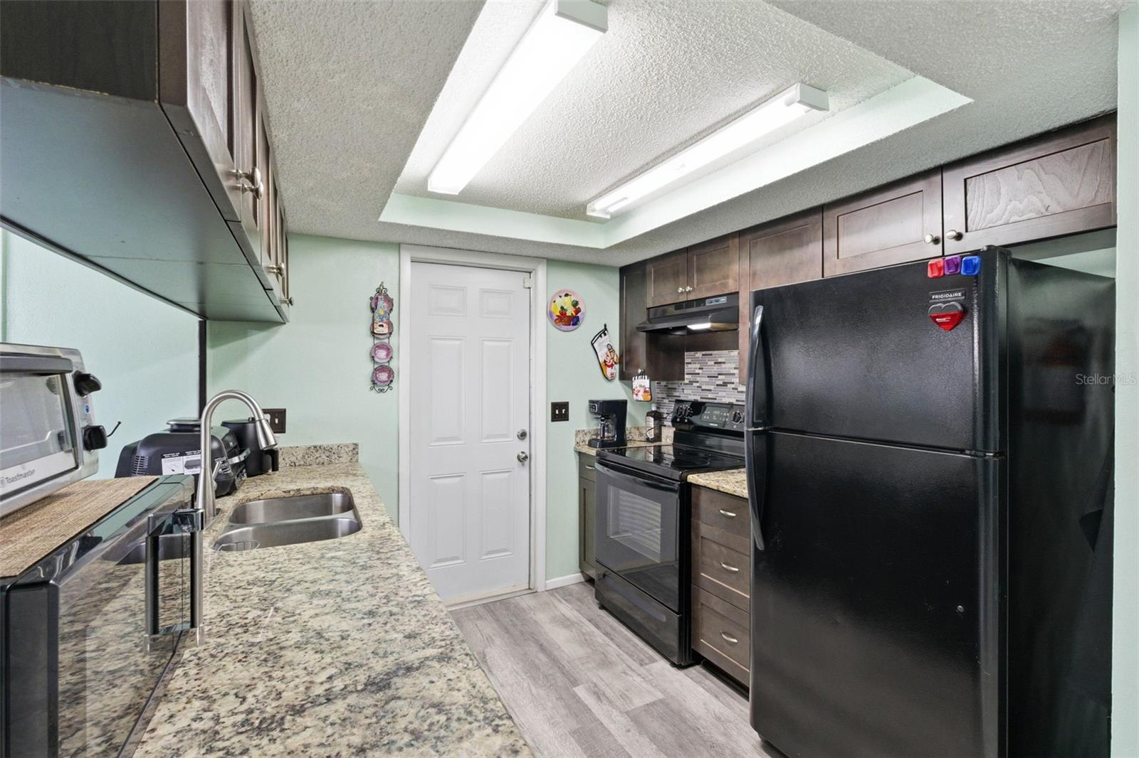 TANGLEWOOD TERRACE - Residential